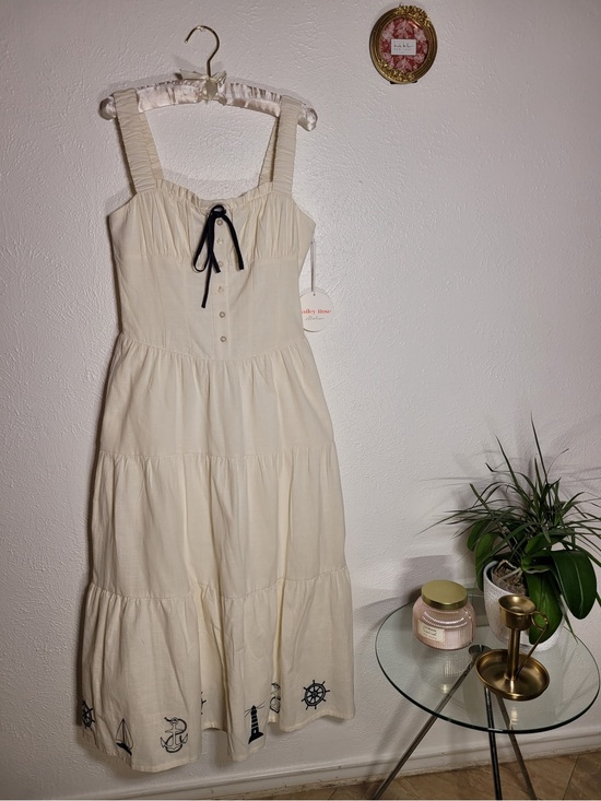 Bailey Rose Atelier Dresses & Skirts - Women’s Cream Tiered Maxi Sundress with Black Tie Detail